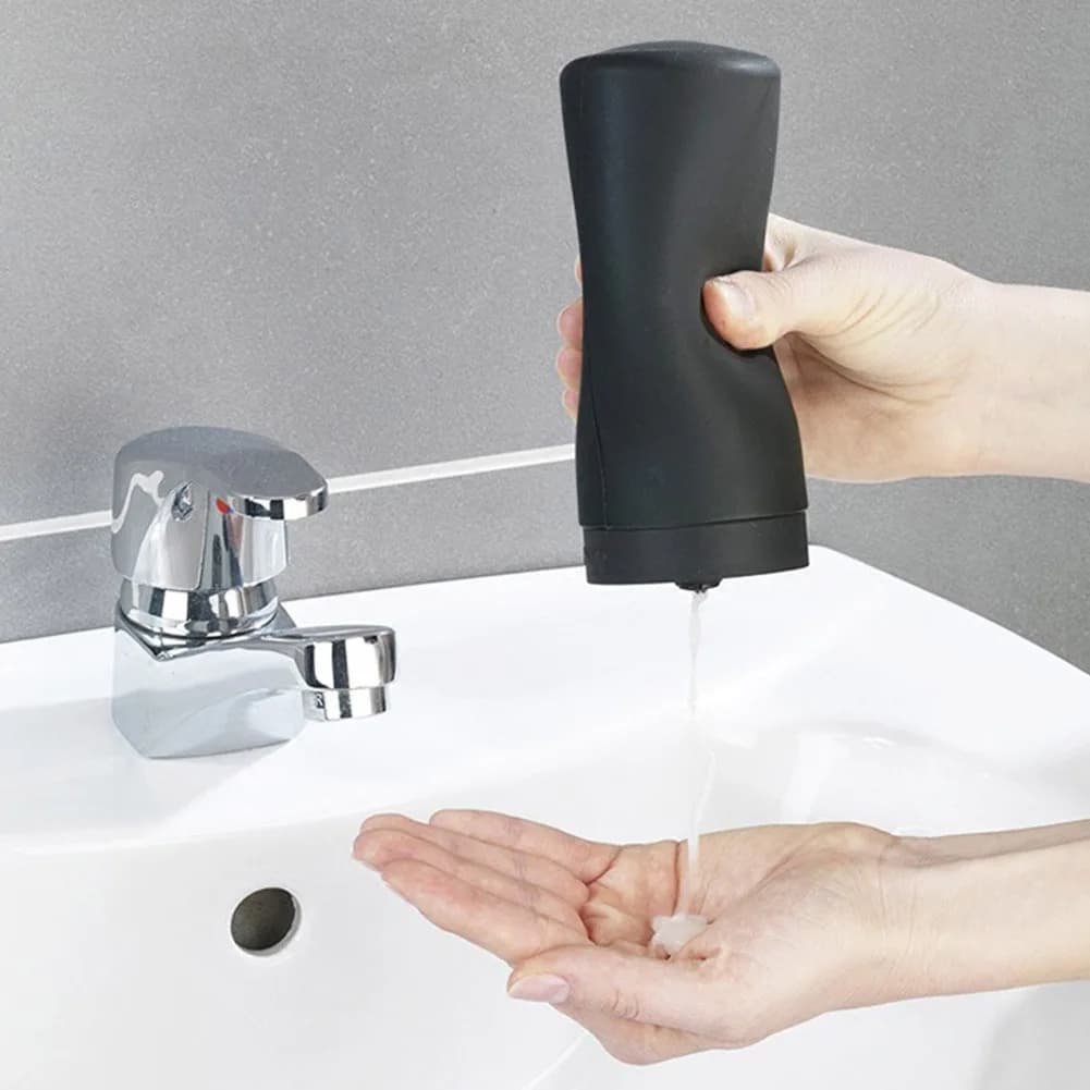 240ml Silicone Divided Bottle Squeeze Type Soap Dispenser Hand Soap Bottle Essential Oil Lotion Dispensing Bottle