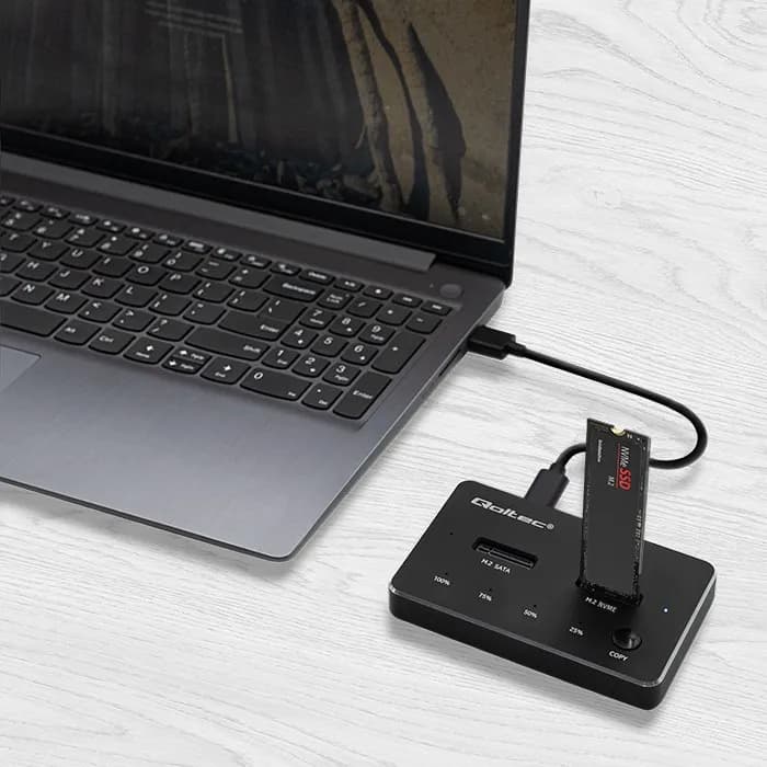 Qoltec M.2 SSD Docking Station | NVMe | SATA | USB-C | DUAL 2x2TB